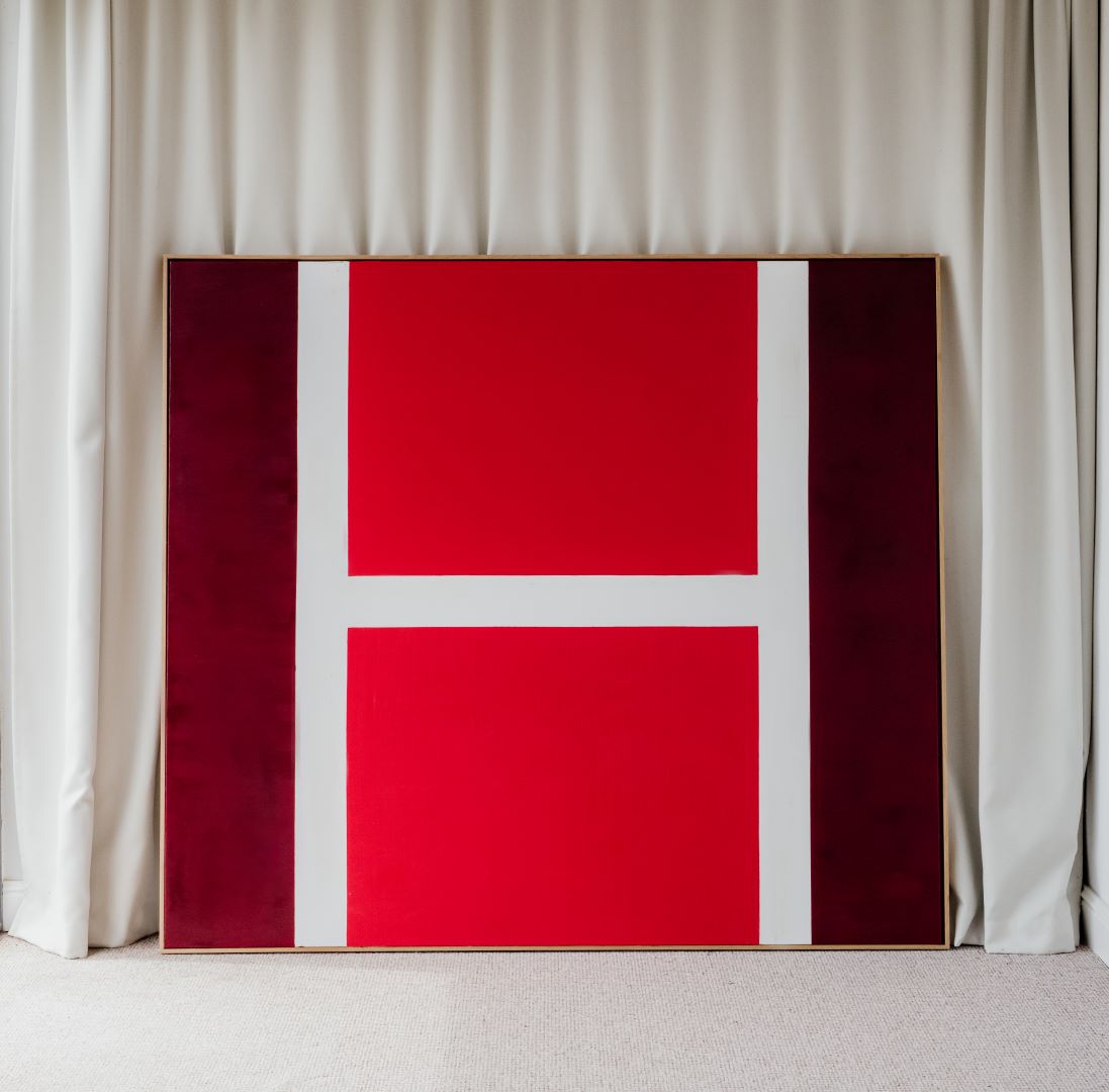 The H (Red) 1